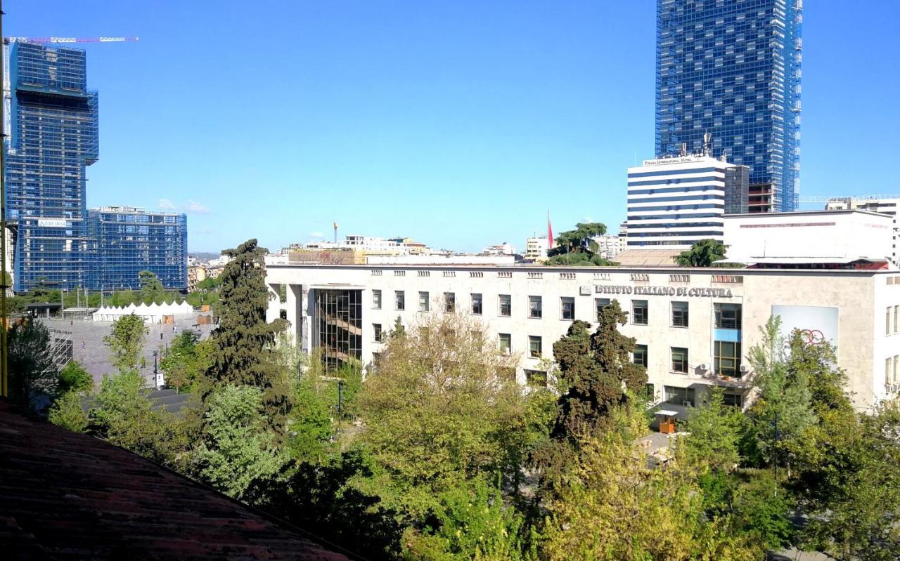 Central Loft Tirana Buitenkant foto